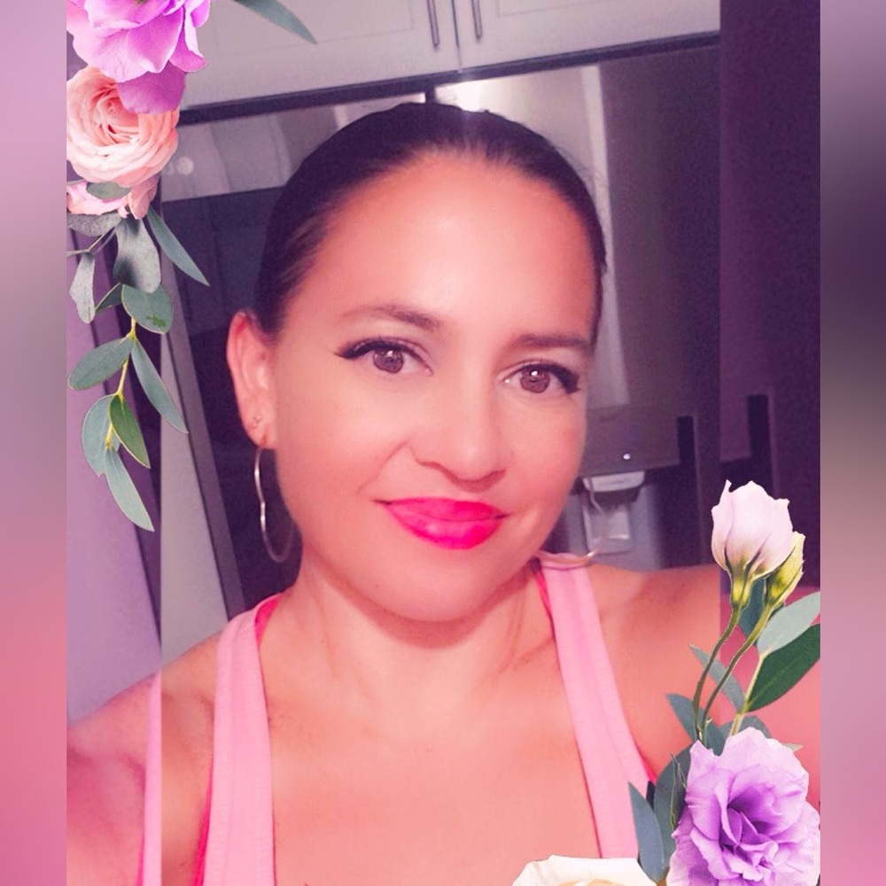 Meet your Posher, Marisa